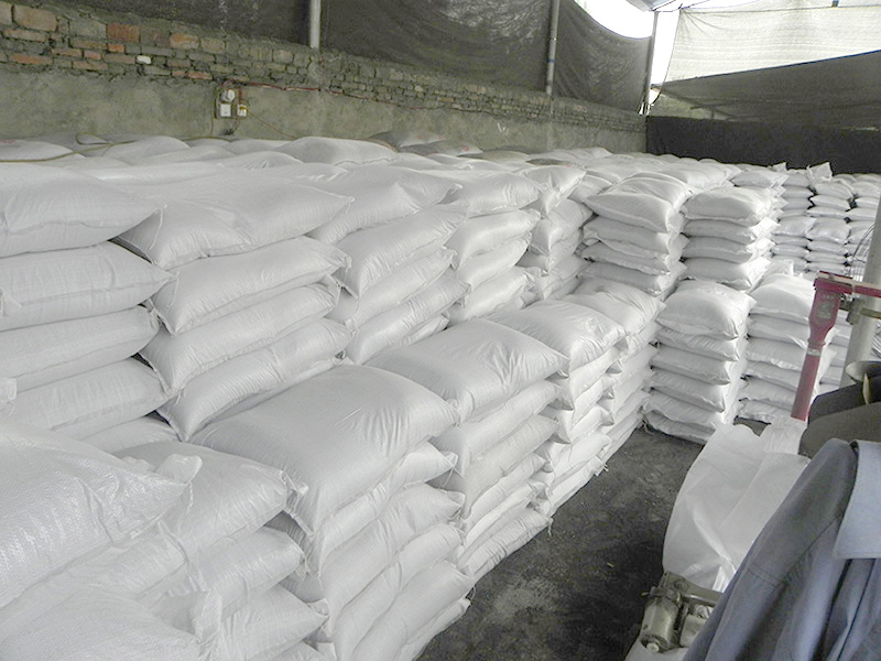 鉻剛玉生產(chǎn)車(chē)間